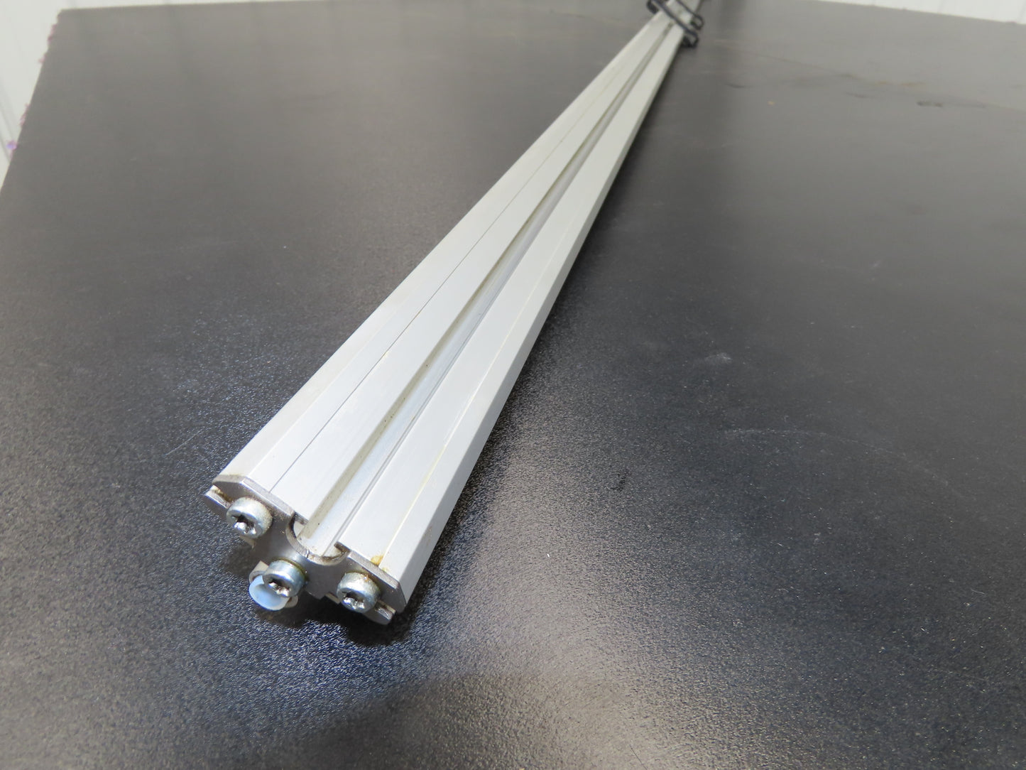 Temposonics RP-M-2000M-D63-1-P202 R-Series RP Position Sensor 2000mm Stroke 24V