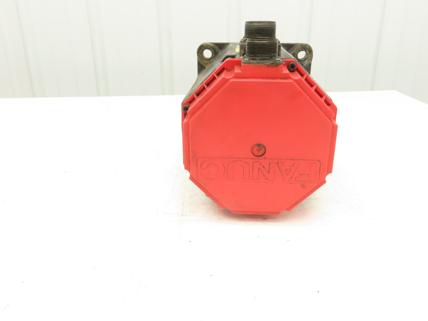 Fanuc A06B0142B076R AC Servo Motor 2.1kW 186V 3Ph 2000RPM Encoder A8600360V511