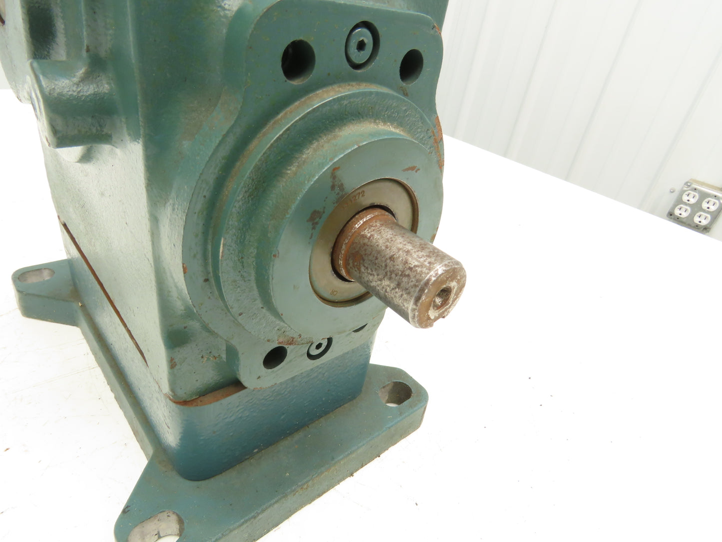Dodge Tigear 2 26S25R Worm Gearbox 25:1 Reducer 70rpm Left Hand Output