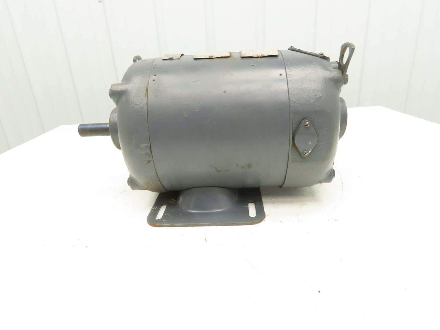 Vee-Arc 5BC79AB286 DC Motor 2.5 Hp 0-3000rpm 0-180VDC Foot Mount