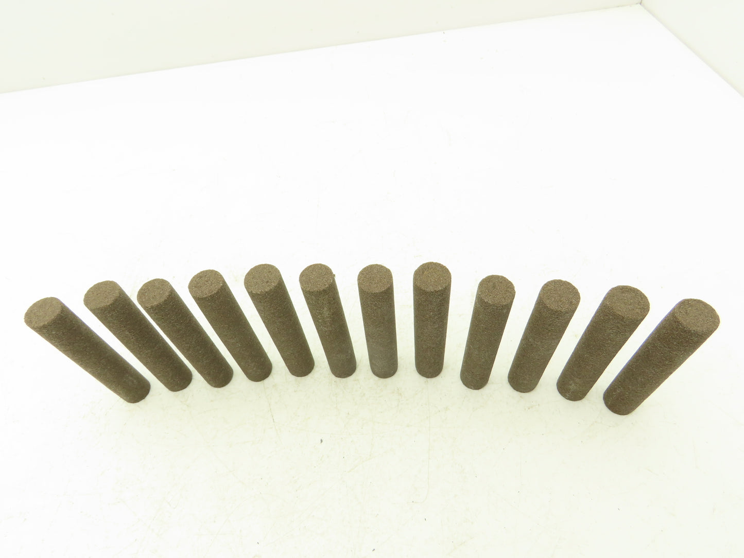 NA 01-49-3580 Dressing Stick Round 3/4" x 4" Lot of 12