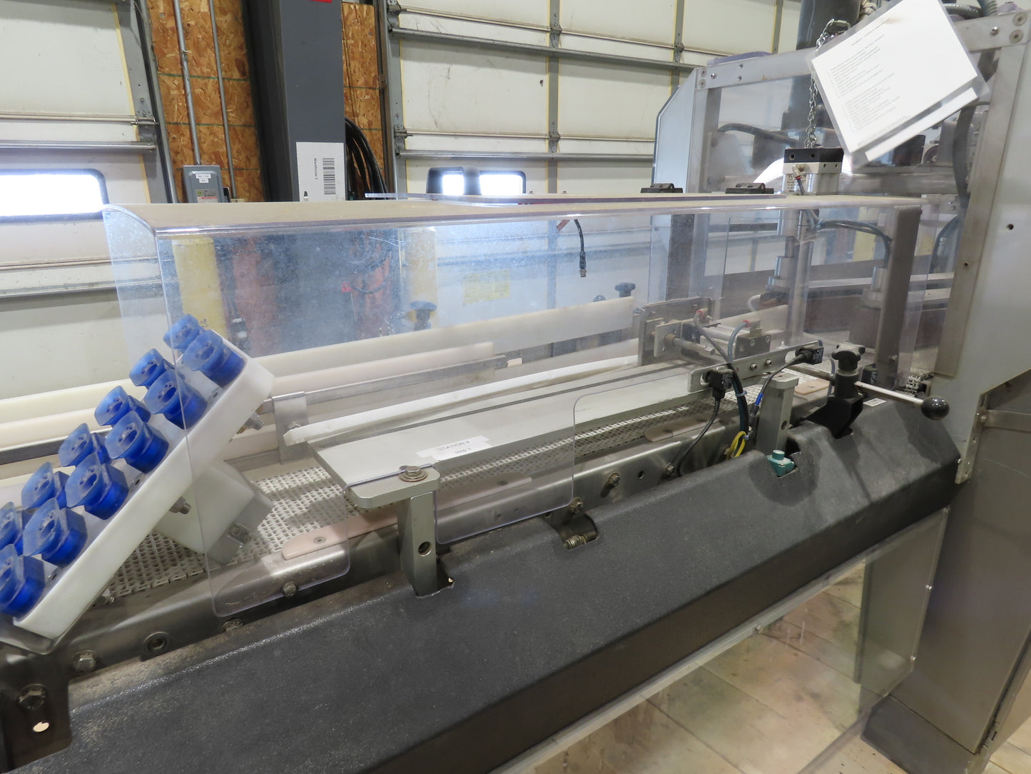 Fallas R400 8.1 Robotic Pick and Place Case Packer Infeed Sorter Conveyor 480V