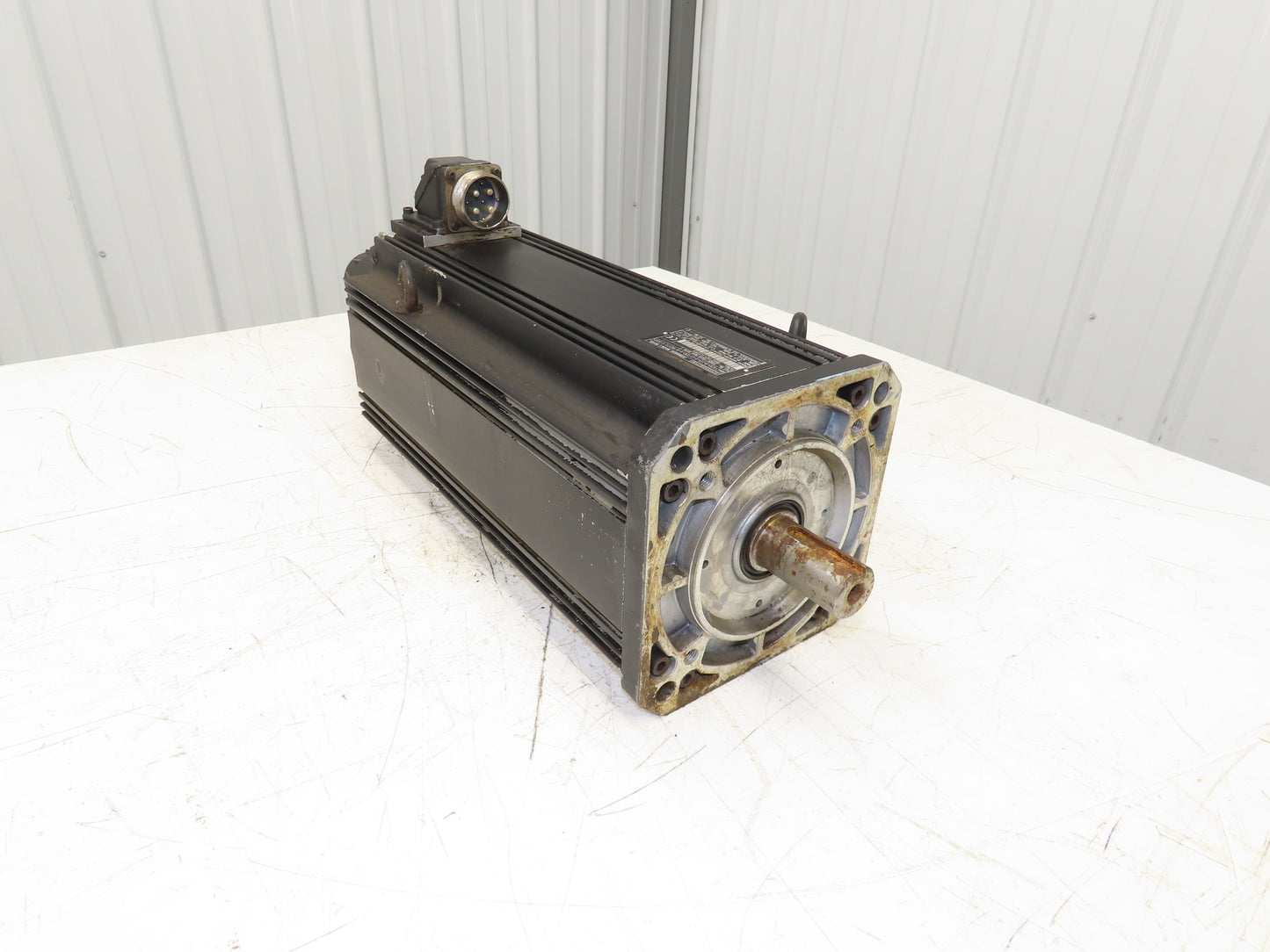 Rexroth Indramat MAC112D-0-ED-4-C130-A-0WI511LVS005 Permanent Magnet Servo Motor
