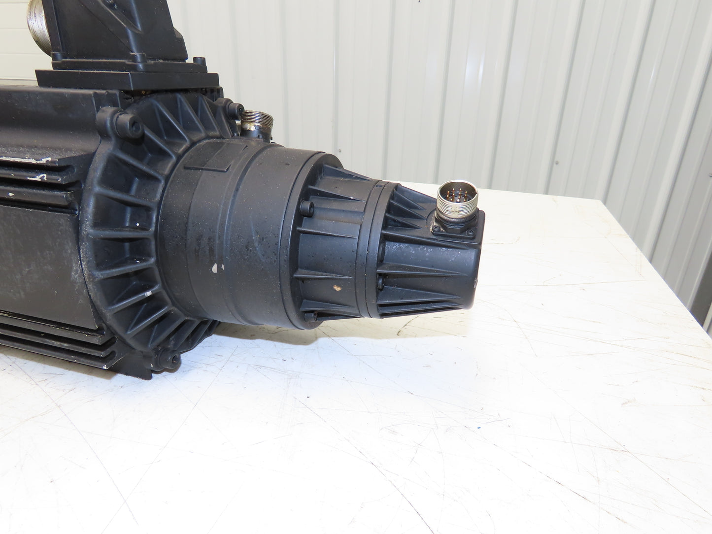 Rexroth Indramat MAC112D-0-ED-4-C130-A-0WI511LVS005 Permanent Magnet Servo Motor
