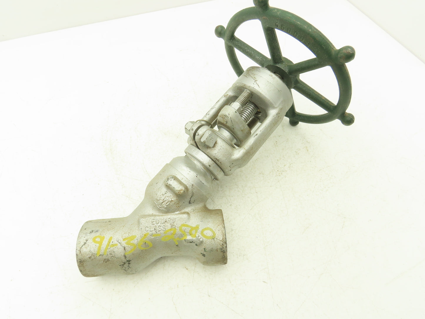 Edward D36124 Univalve Globe Valve Y-Pattern 1" Socket Weld 1335psi Class 1690