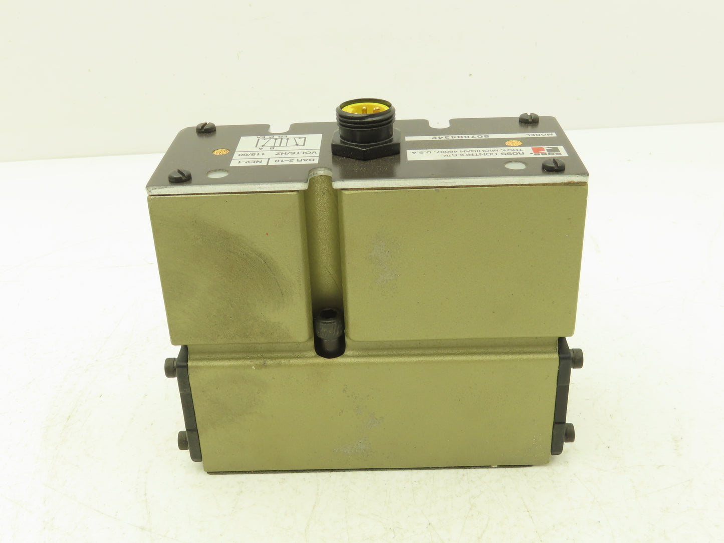 Ross 8076B4342 Pneumatic Directional Solenoid Pilot Valve 115V 80 Series