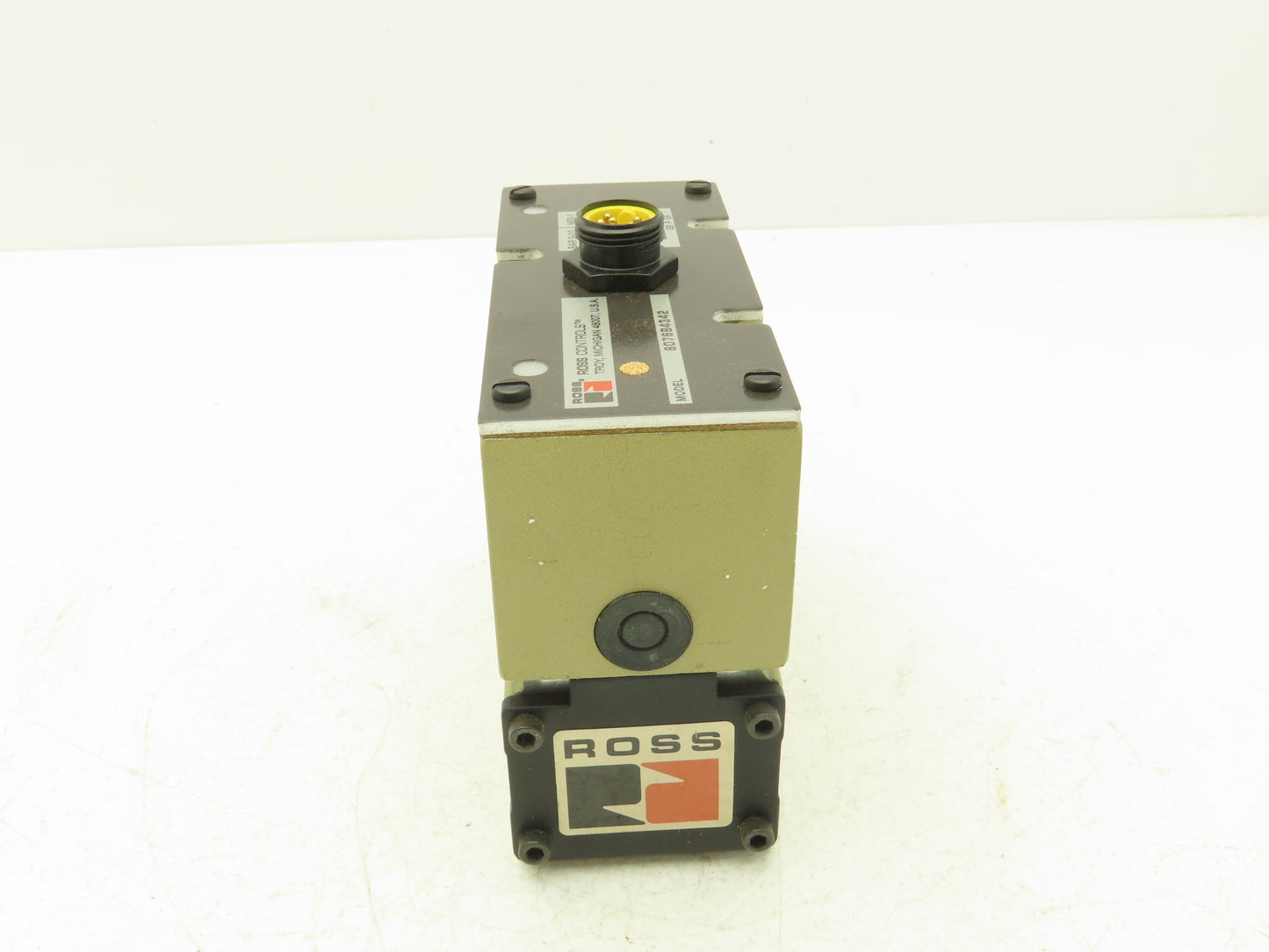 Ross 8076B4342 Pneumatic Directional Solenoid Pilot Valve 115V 80 Series