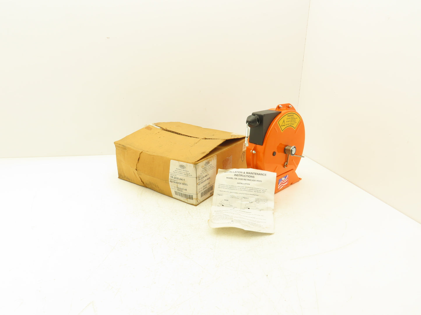 Hubbell TR-2030-AA-1 Retriever Reel Cable Tool Balancer 3lb 30' Cable