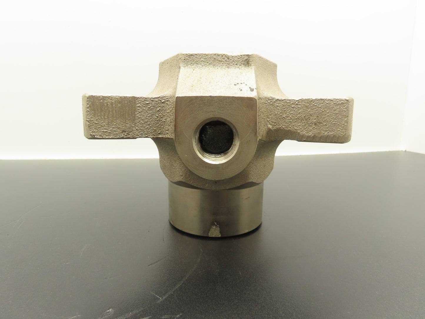 Graco 255605 Outlet Housing 6200PSI for L200CS Series J15A
