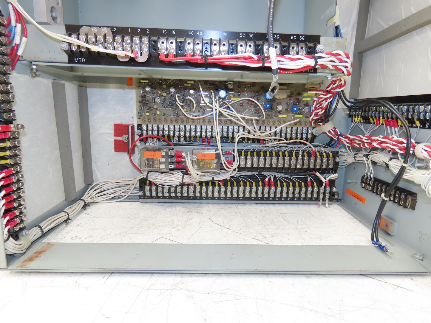 General Electric Valutrol DC Adjustable Speed Drive 600VAC 3PH Input *Read