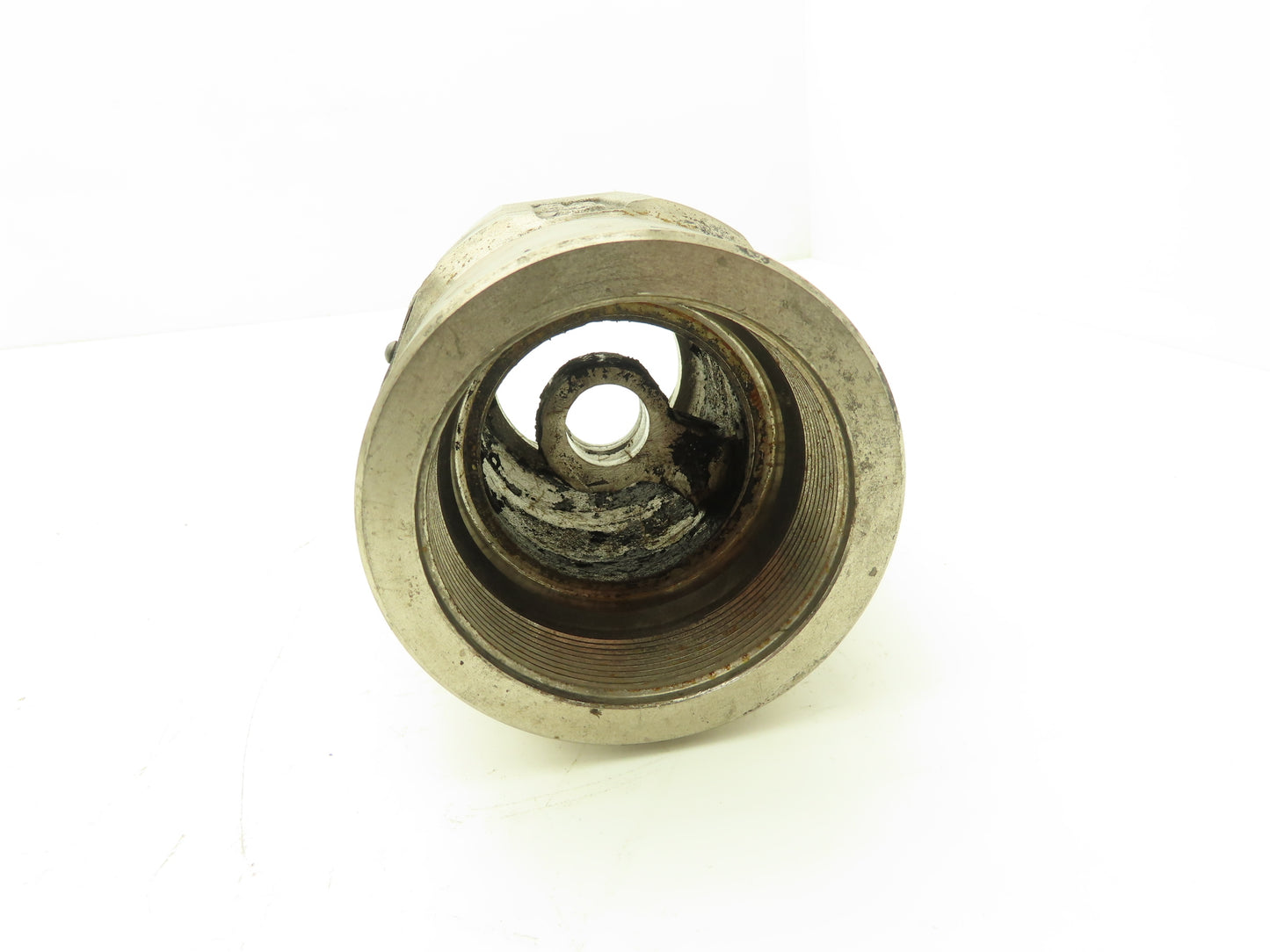 Graco 189442 Valve Housing for L200CS Check-Mate 200cc Severe Duty Pump