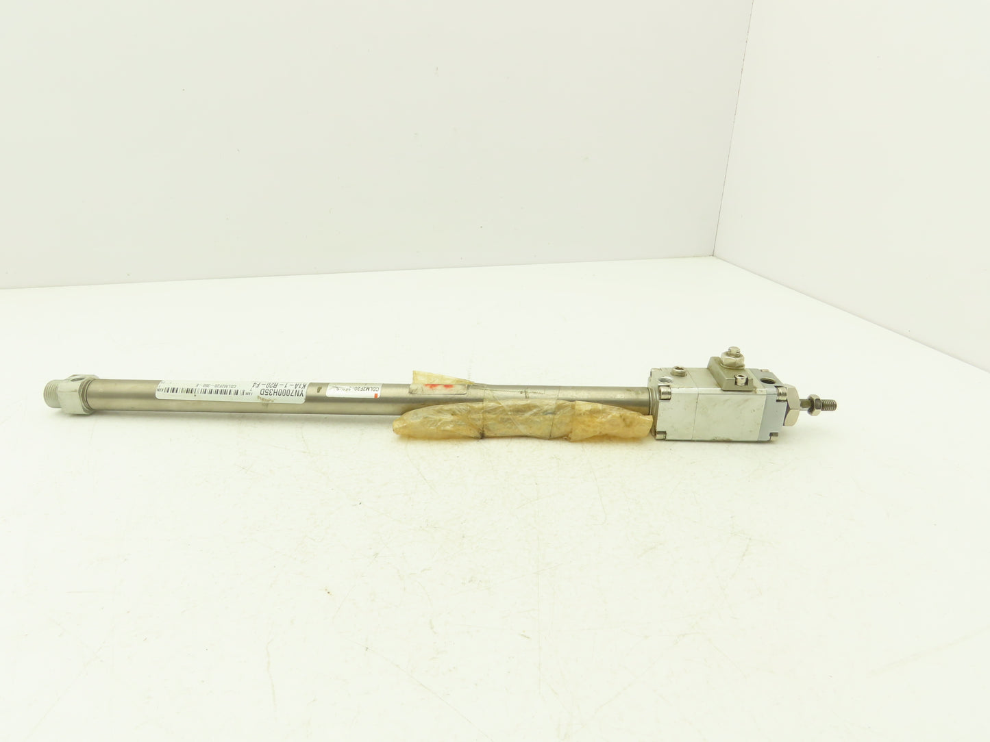 SMC CDLM2F20-350-E Pneumatic Air Cylinder 20mm Bore 350mm Stroke w/Fine Rod Lock