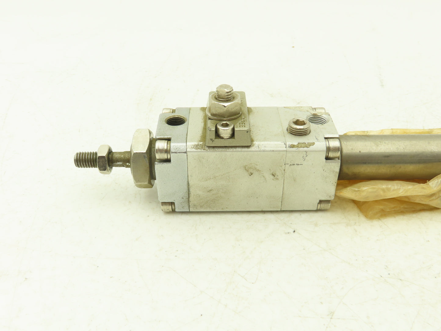 SMC CDLM2F20-350-E Pneumatic Air Cylinder 20mm Bore 350mm Stroke w/Fine Rod Lock