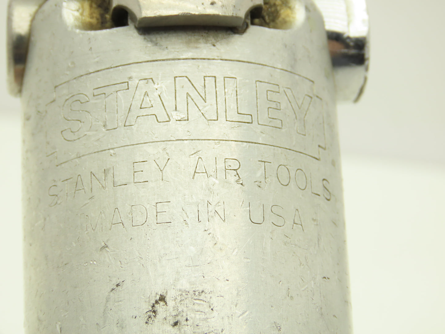 Stanley A40LATAM-10A2 Pneumatic Right Angle Nutrunner 1/2" Drive 725 RPM