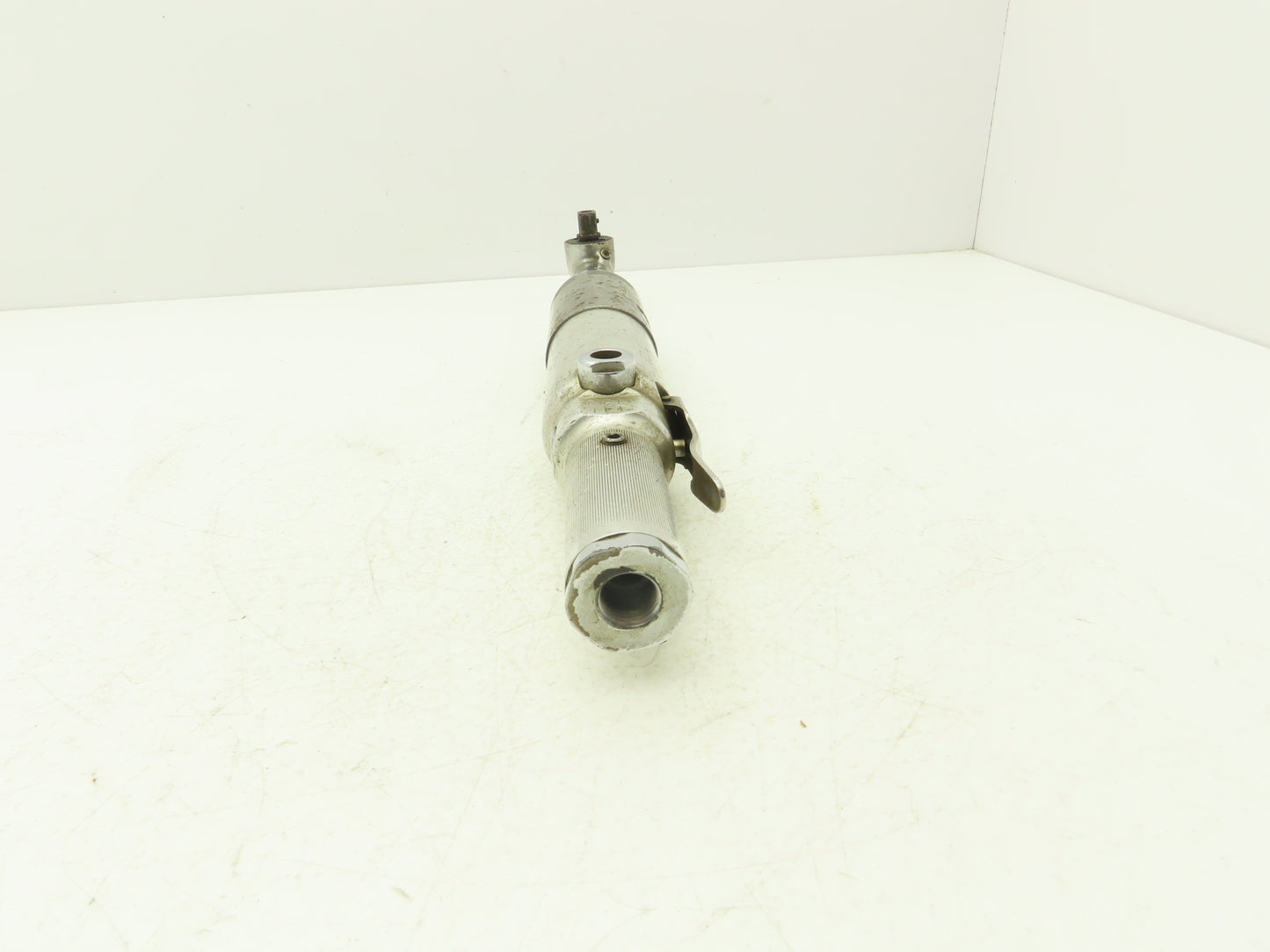 Stanley A40LATAM-6F2 Pneumatic Right Angle Nutrunner 1/2" Drive 390 RPM