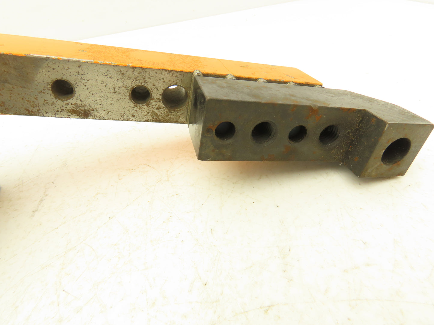 Norgren EC63D-A-1-X93M-90A-L-90-10-0 Pneumatic Power Clamp Arm EC63DA1X93M90A