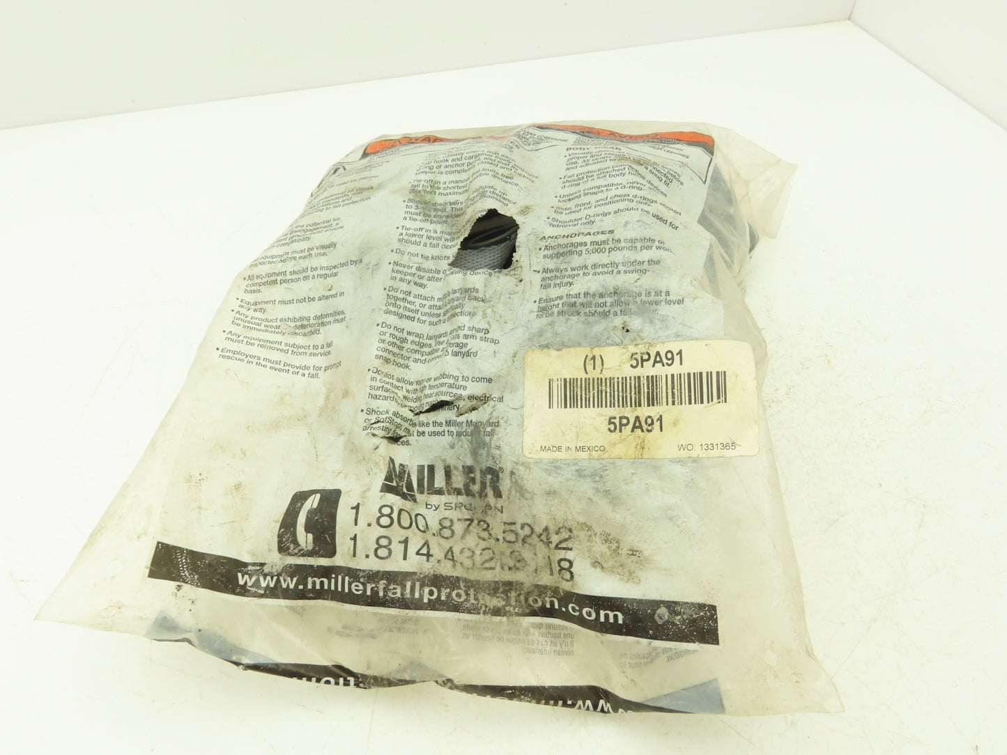 Miller 5PA91 L/XL Full Body Safety Fall Harness Universal 400lb Black/Gray