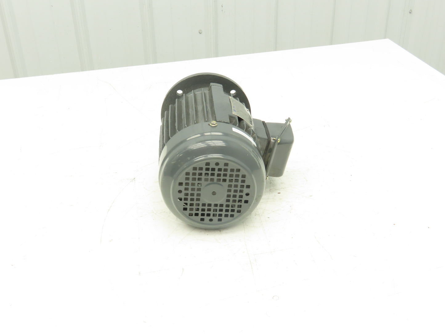 Qin Wei Electric MCV271-4 AC Motor 1/2Hp 1680rpm 480V 3PH IEC71