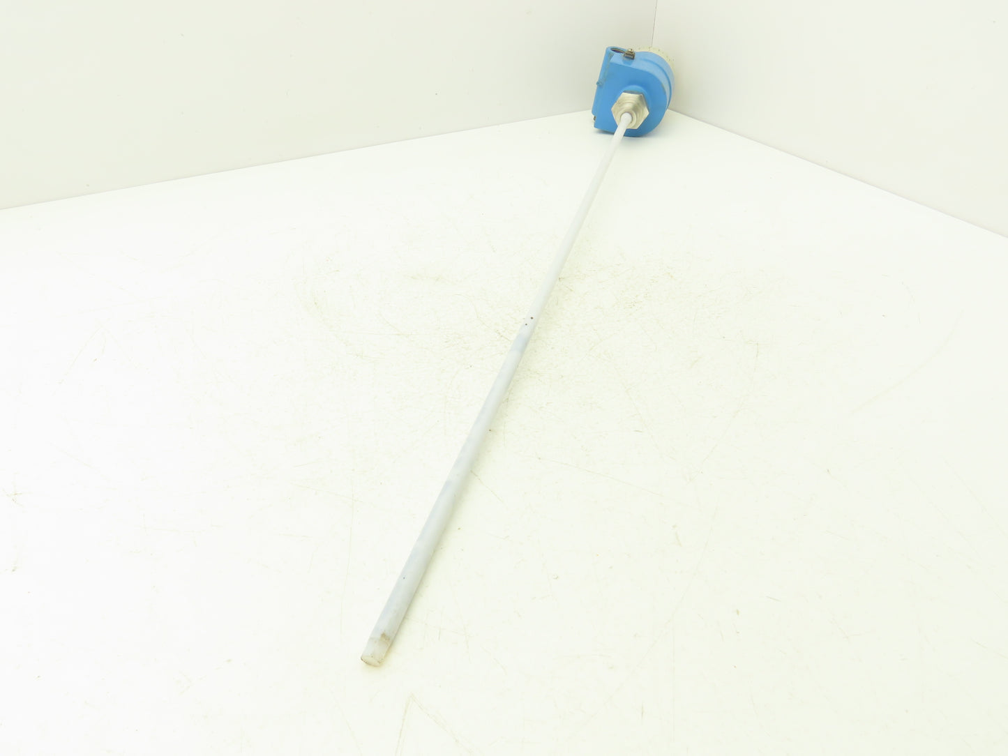 Endress + Hauser DC 11TAN-AA13C1BKR1 Multicap T Level Transducer Sensor 27"Probe