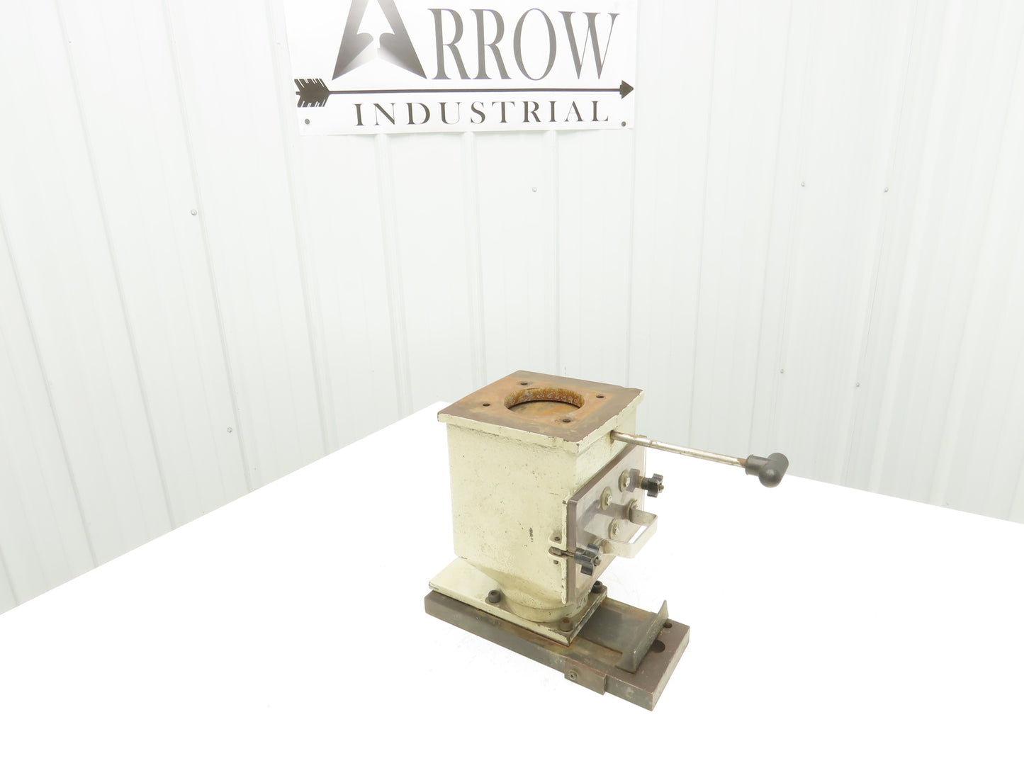 IMI 5 Magnetic Cartridge Drawer Grate Separator 3-3/4" Inlet 2" Outlet