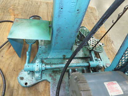 Scovill Fasteners Model 68B Snap Button Machine Foot Pedal Controls 230/460V