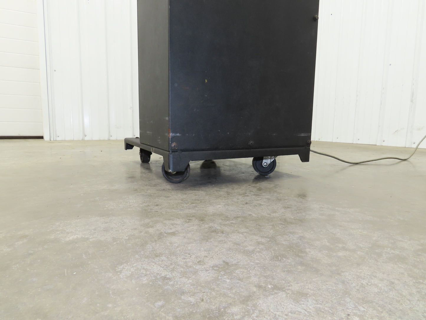 Mold-Vac MV10000 Plastic Injection Molding Vac System 24" HG 36 IN3/Sec 120V