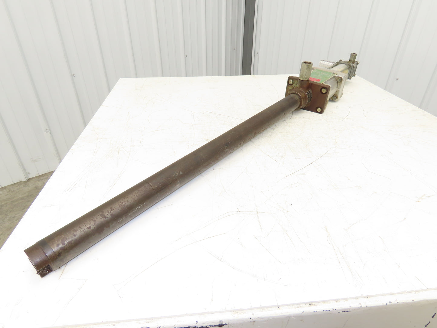 Lincoln 82970 Power Master Pneumatic Powered Oil/Grease Pump 12:1 55 Gal Drum