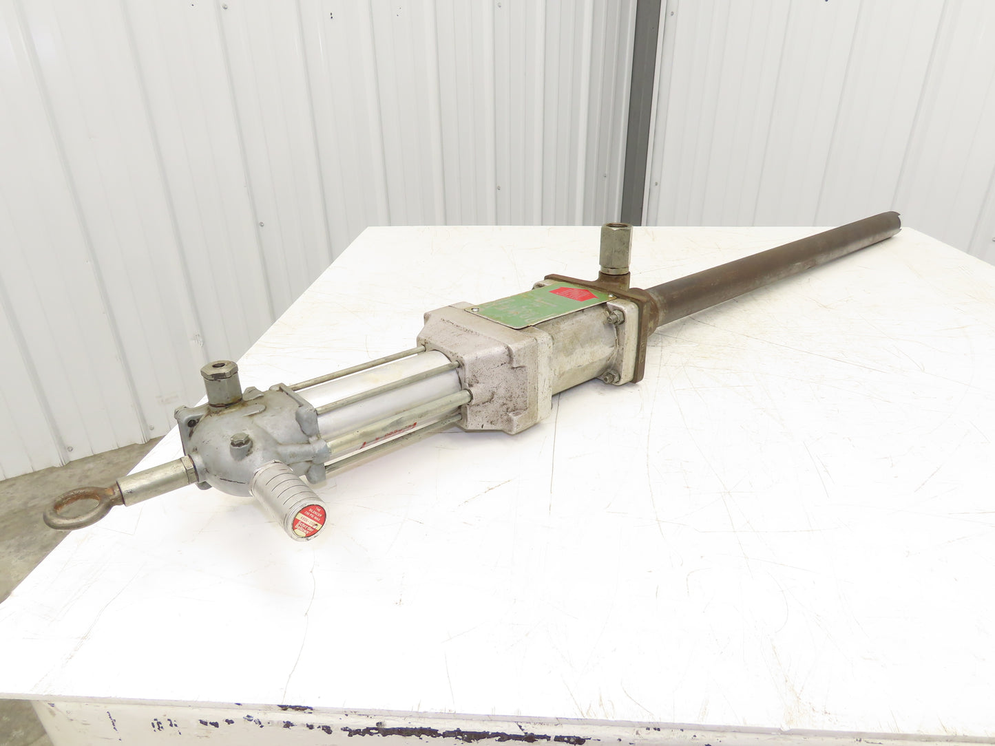 Lincoln 82970 Power Master Pneumatic Powered Oil/Grease Pump 12:1 55 Gal Drum