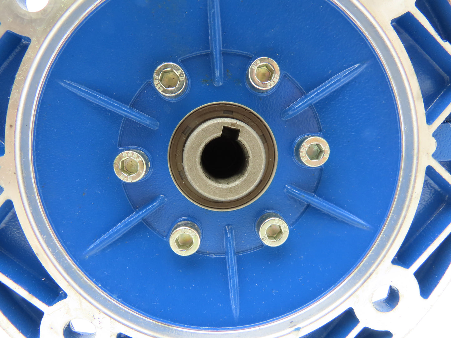 Haitec GR HMVF040 71B5 Worm Gearbox 5:1 Reducer 280 RPM Hollow Shaft IEC 71