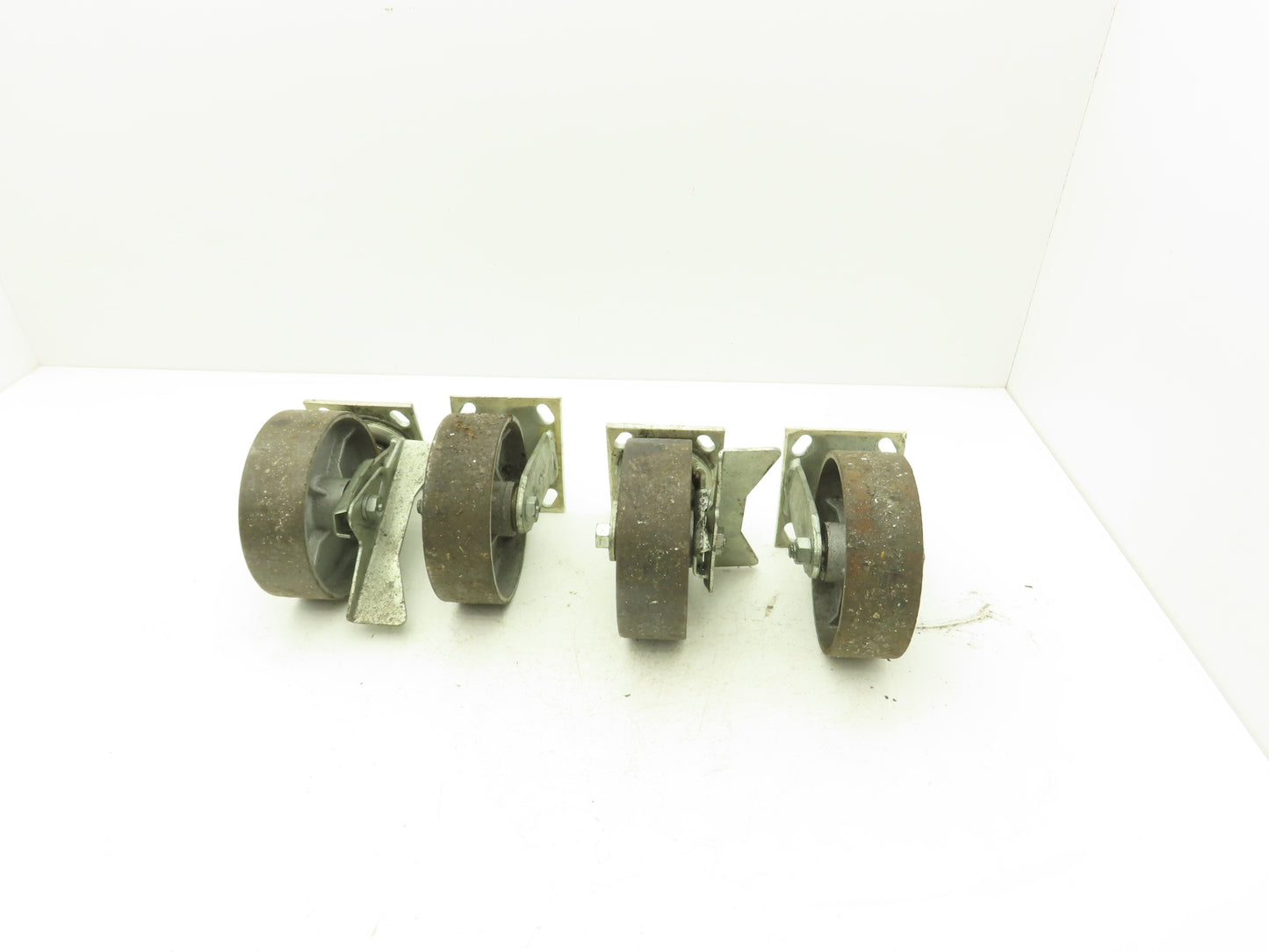 6" Caster Wheels Cast Iron Set of (4) 2-Swivel w Lock & (2)-Fixed Lot of 4