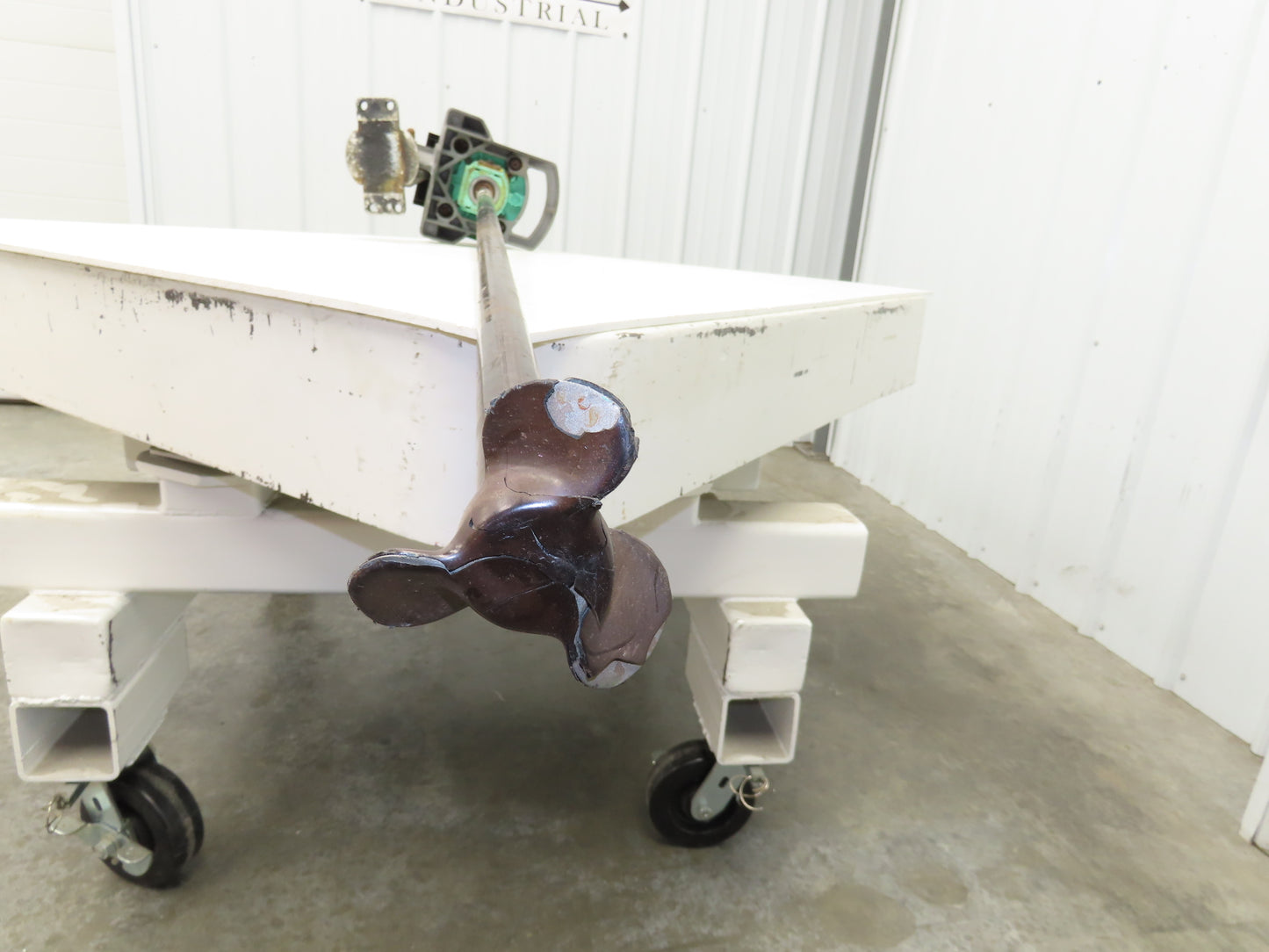 Lightnin Vektor V1P18 Clamp Tank Mixer Agitator 3.5"x 61" Impeller .25Hp 3PH