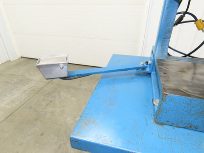 Acromark 630 Pneumatic Air Punch Press 3.5" Stroke 8" Throat 16x10"