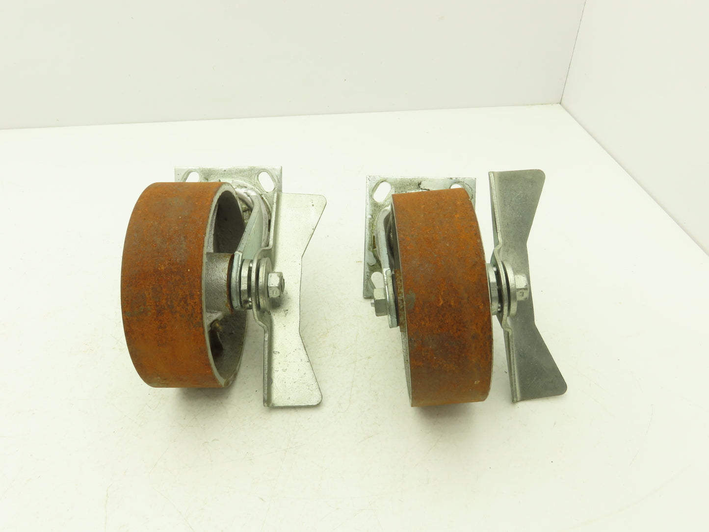 Albion 6" Swivel Caster Wheel Locking Cast Iron 7-1/2" Height Lot of 2
