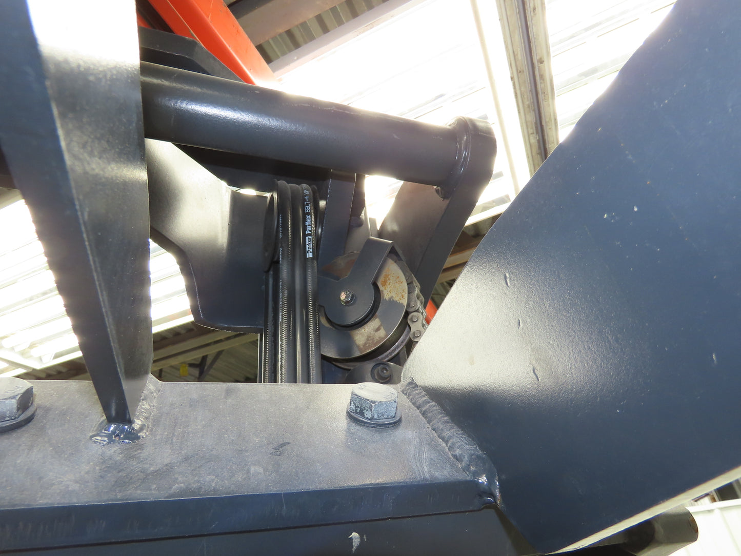 Doosan Forklift Stand On 36V Electric Pantograph Reach Truck 3241lbs 2569h 20' L
