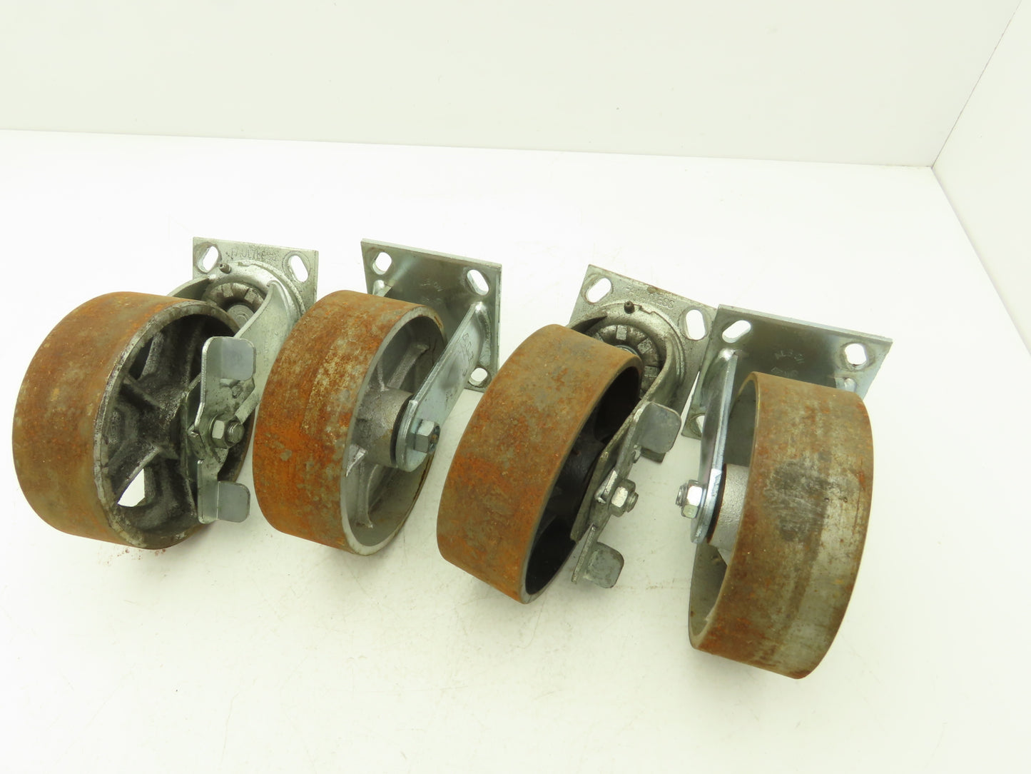 Albion 6" Caster Wheel Cast Iron (2) Swivel Locking (2) Rigid 7-1/2"H Lot of 4