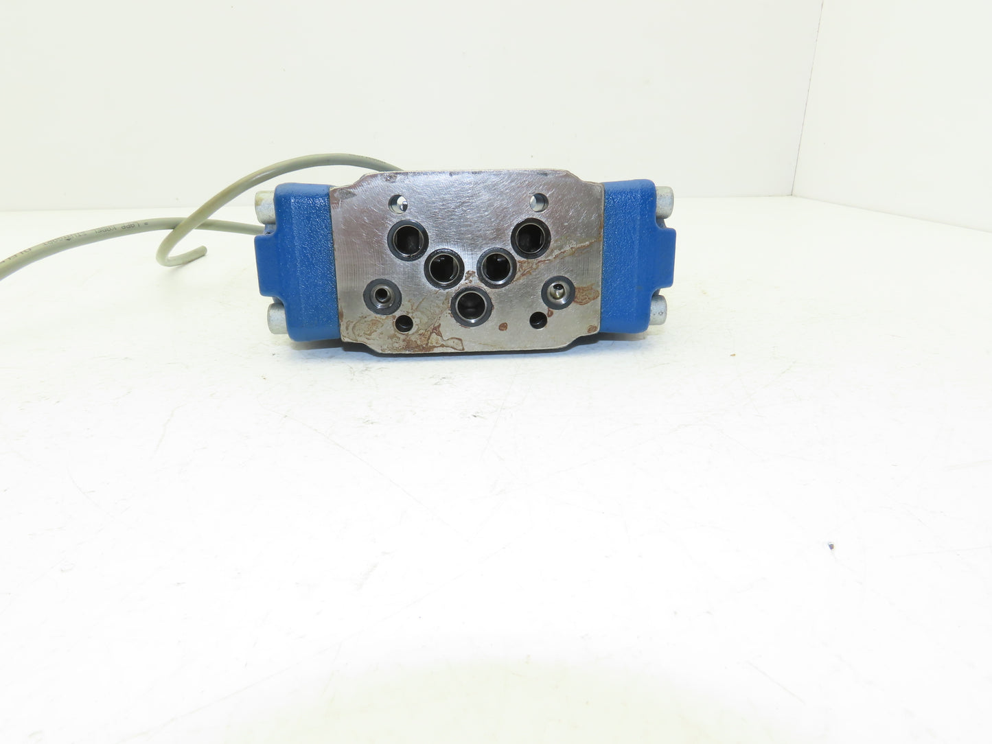 Rexroth H-4WEH 10 J47/6EG24N9ETK4/B10D3 Directional Valve 4WE6J62/EG24N9K4/B10