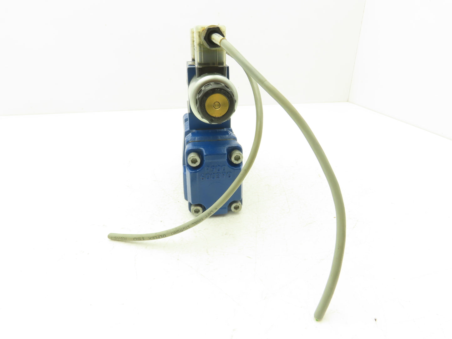 Rexroth H-4WEH 10 J47/6EG24N9ETK4/B10D3 Directional Valve 4WE6J62/EG24N9K4/B10