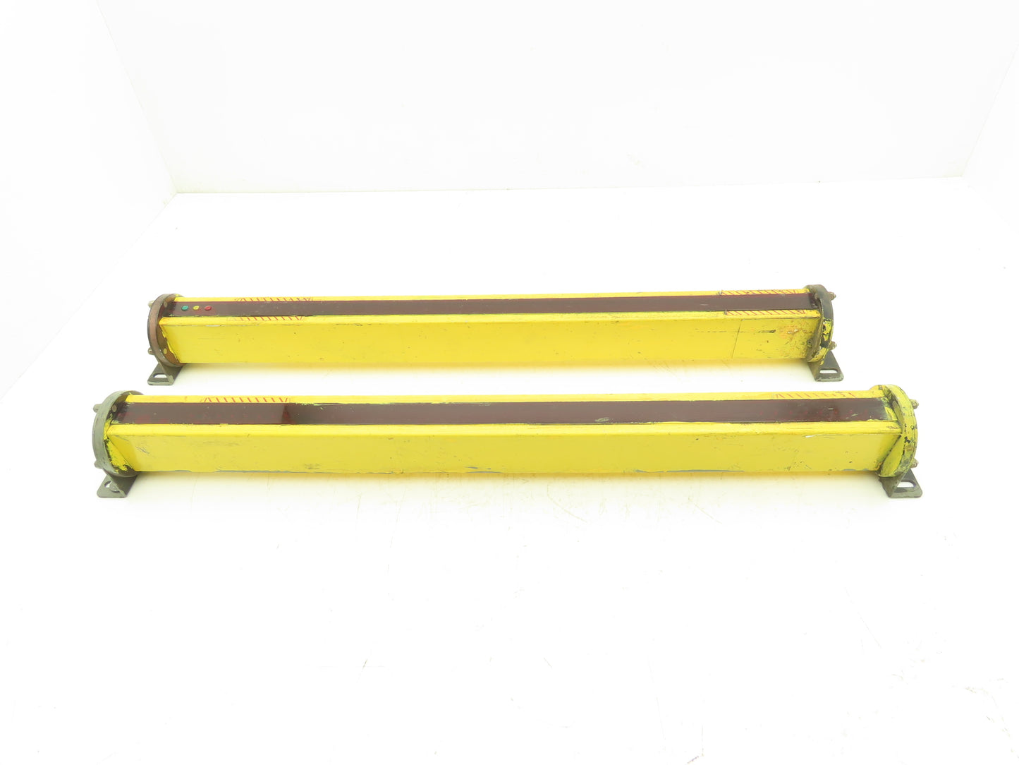 STI PA4424BX/PA4424BR Safety Perimeter Access Light Curtain Sender/ Receiver Set