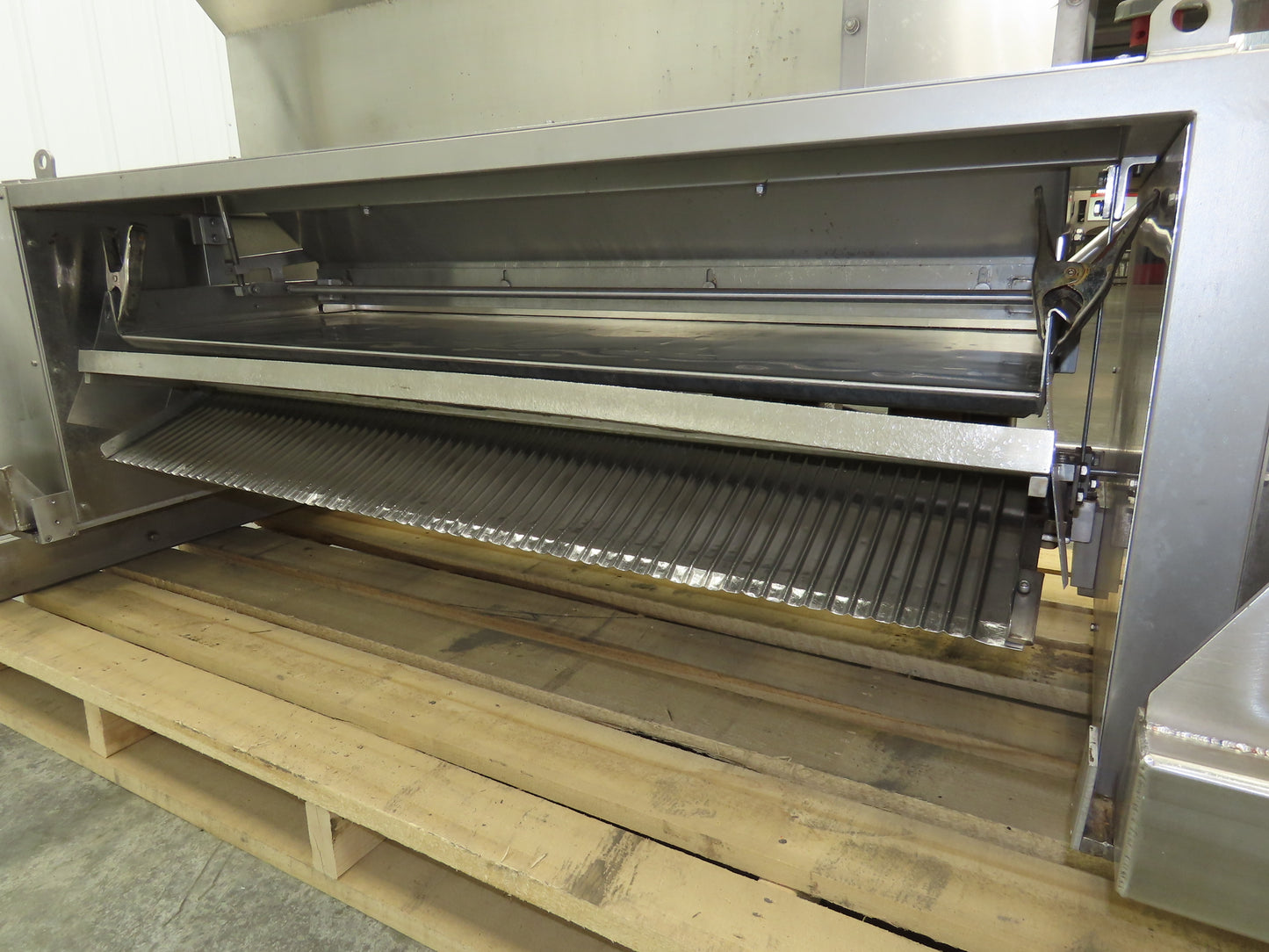 Tiefenthaler K-Topper Commercial Food Topping Handler Dry Bulk 480V Shaker 48"W