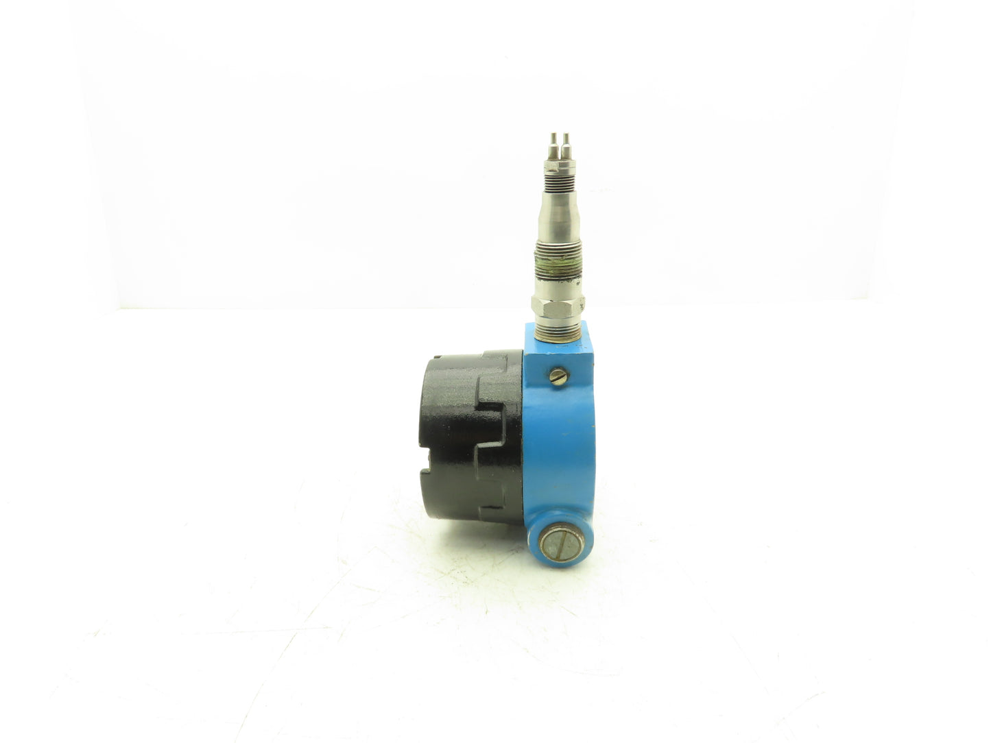 ETA SU1003-01-03-075-SS-02-11-0 Single Point Flow Switch 1/2" NPT Liquids Gases