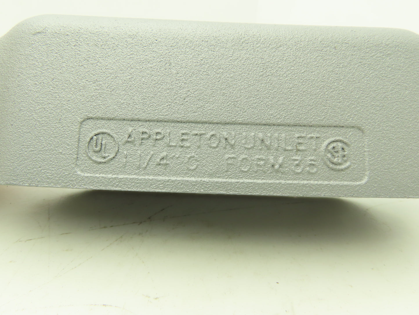 Appleton Electric C125-M Condulet 1-1/4" Mall Iron Type C Unilet Lot of 7