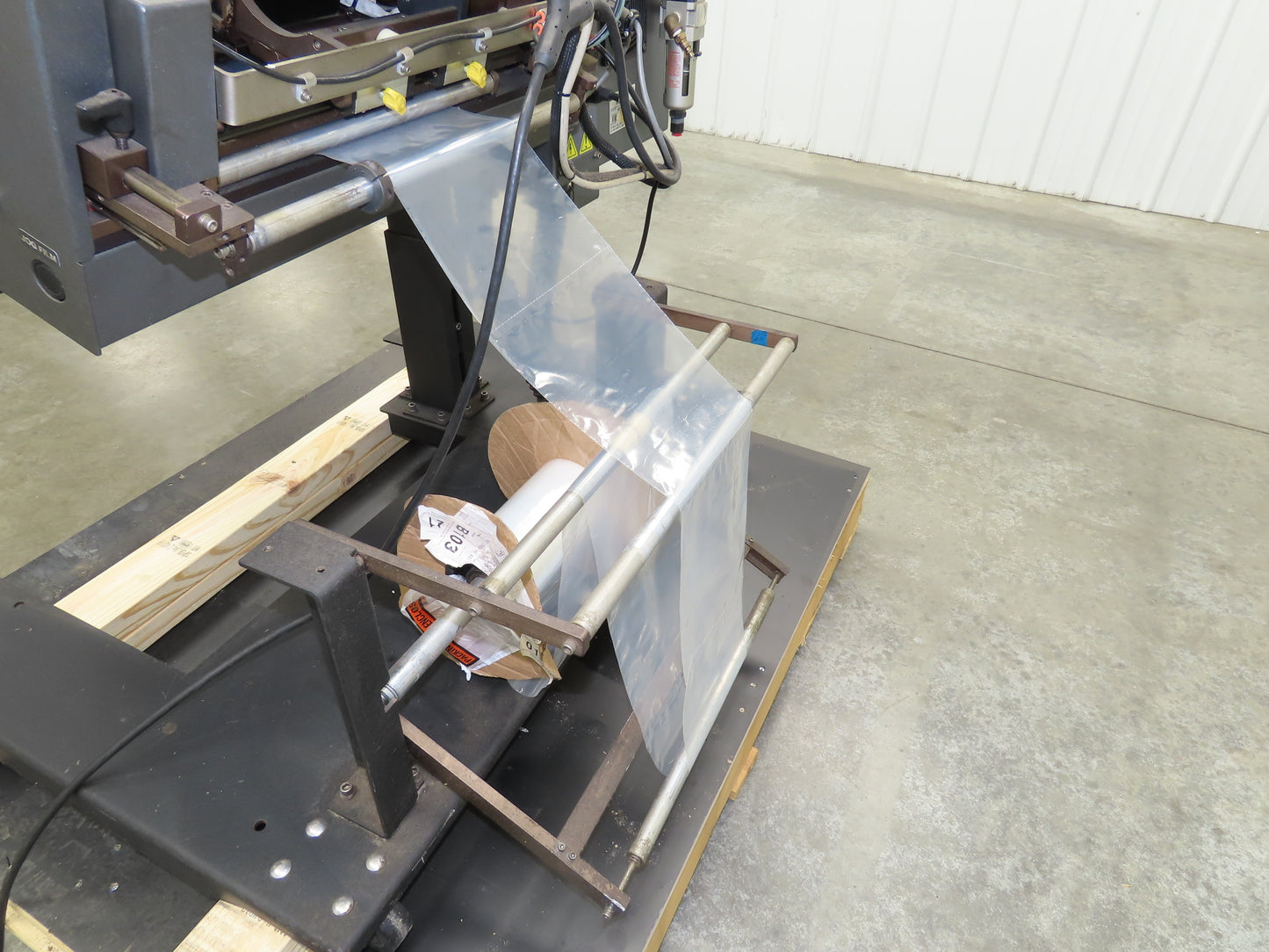 Sharp MAX 12 Bagging System Automatic Labeler SP203A Bagger Machine