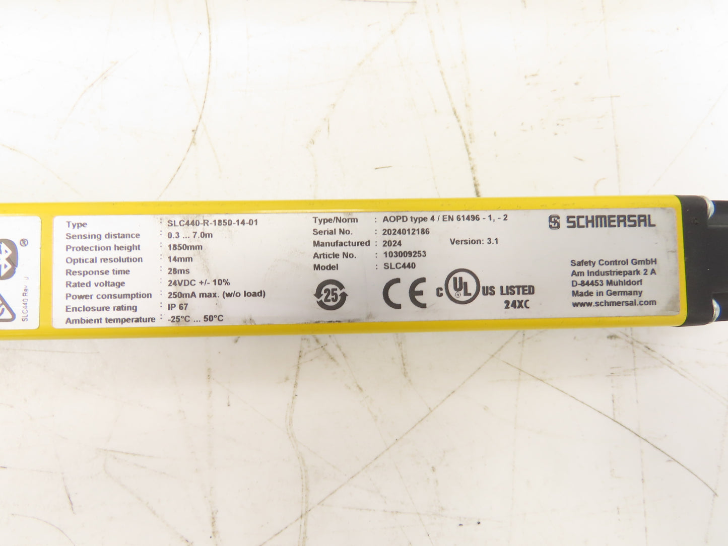 Schmersal SLC440-ER1850-14-01 Safety Light Curtain Transmitter & Receiver Set