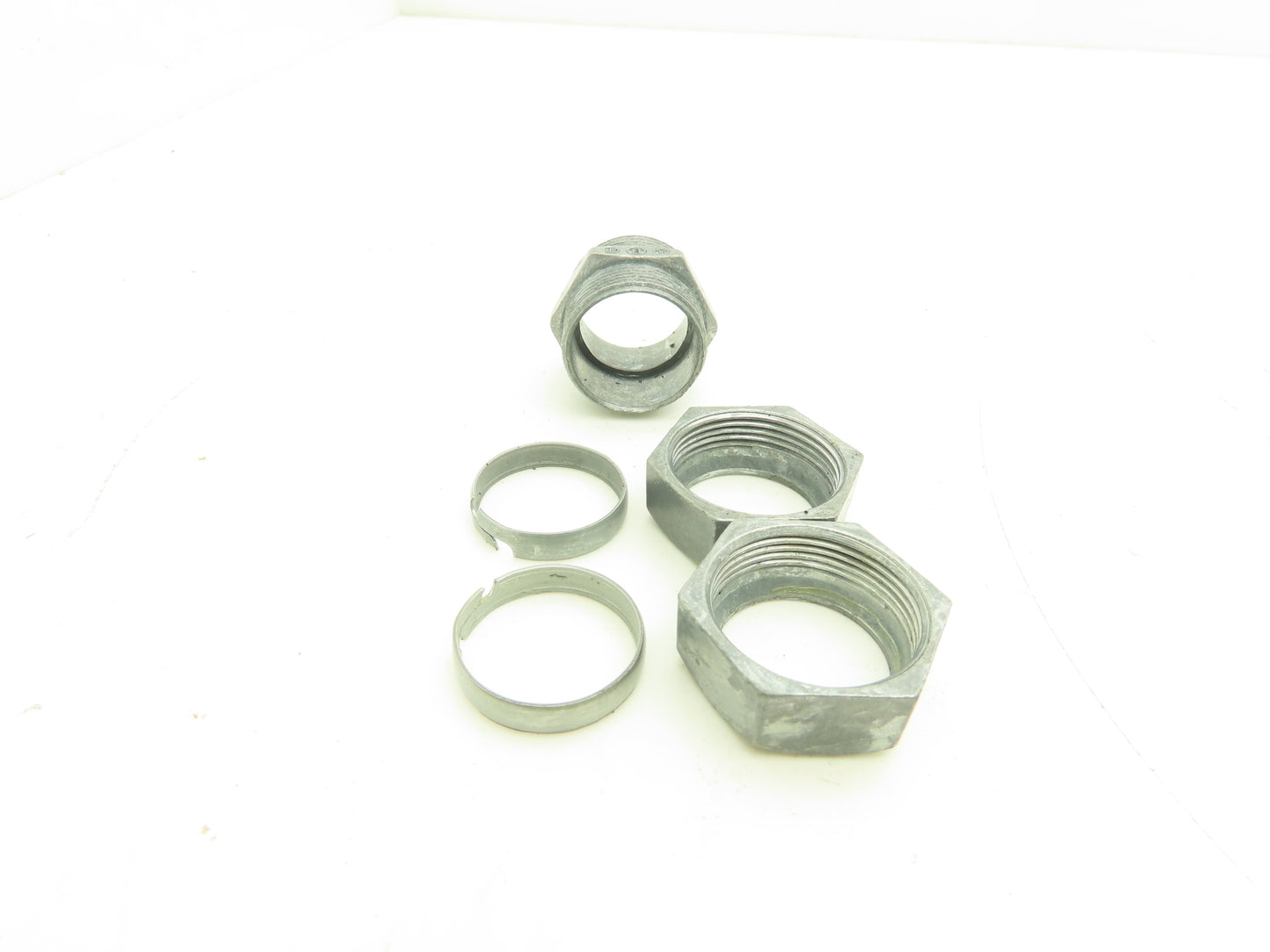 Bridgeport 261-DC EMT Compression Coupling 3/4" Conduit Box of 25 Connectors