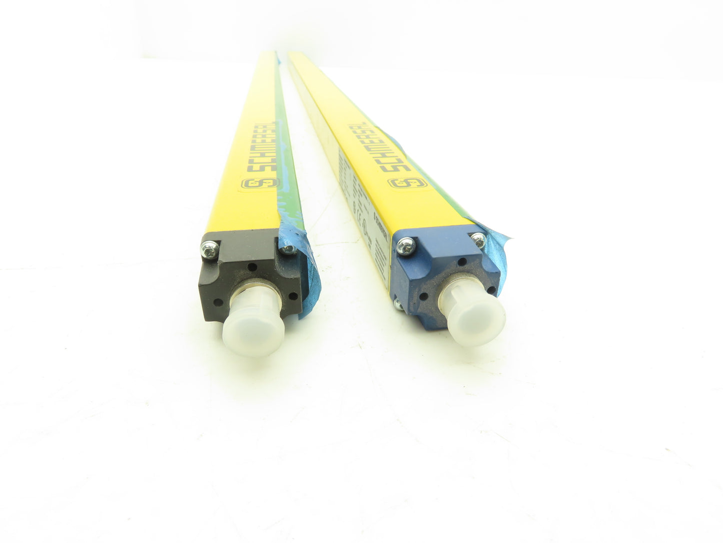 Schmersal SLC440COM-ER-0890-14 Safety Light Curtain Transmitter & Receiver Set