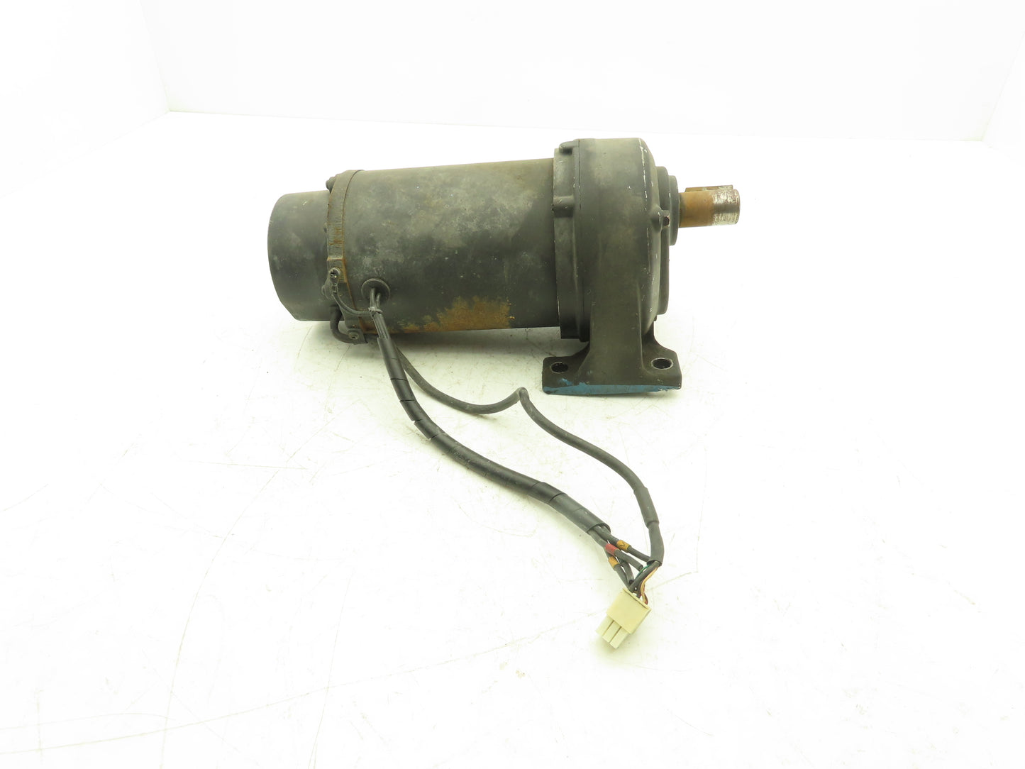 Fuji Electric GRK2400M-G10 ES Servo Motor Gearmotor 10:1 Ratio 400W 200 RPM