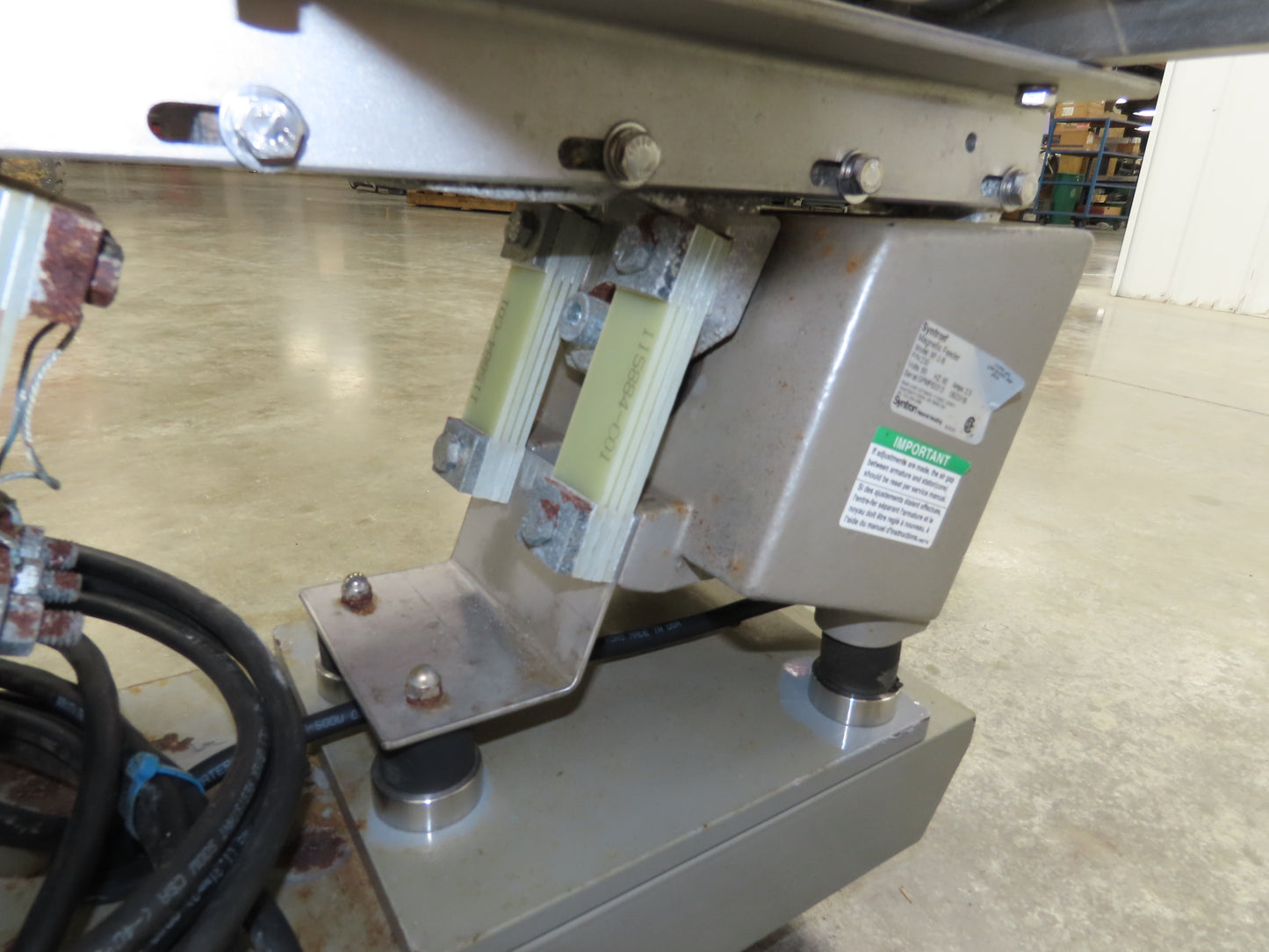 Syntron 65" Stainless Vibratory Screen Shaker Feed Conveyor 2.5" SS Food Process