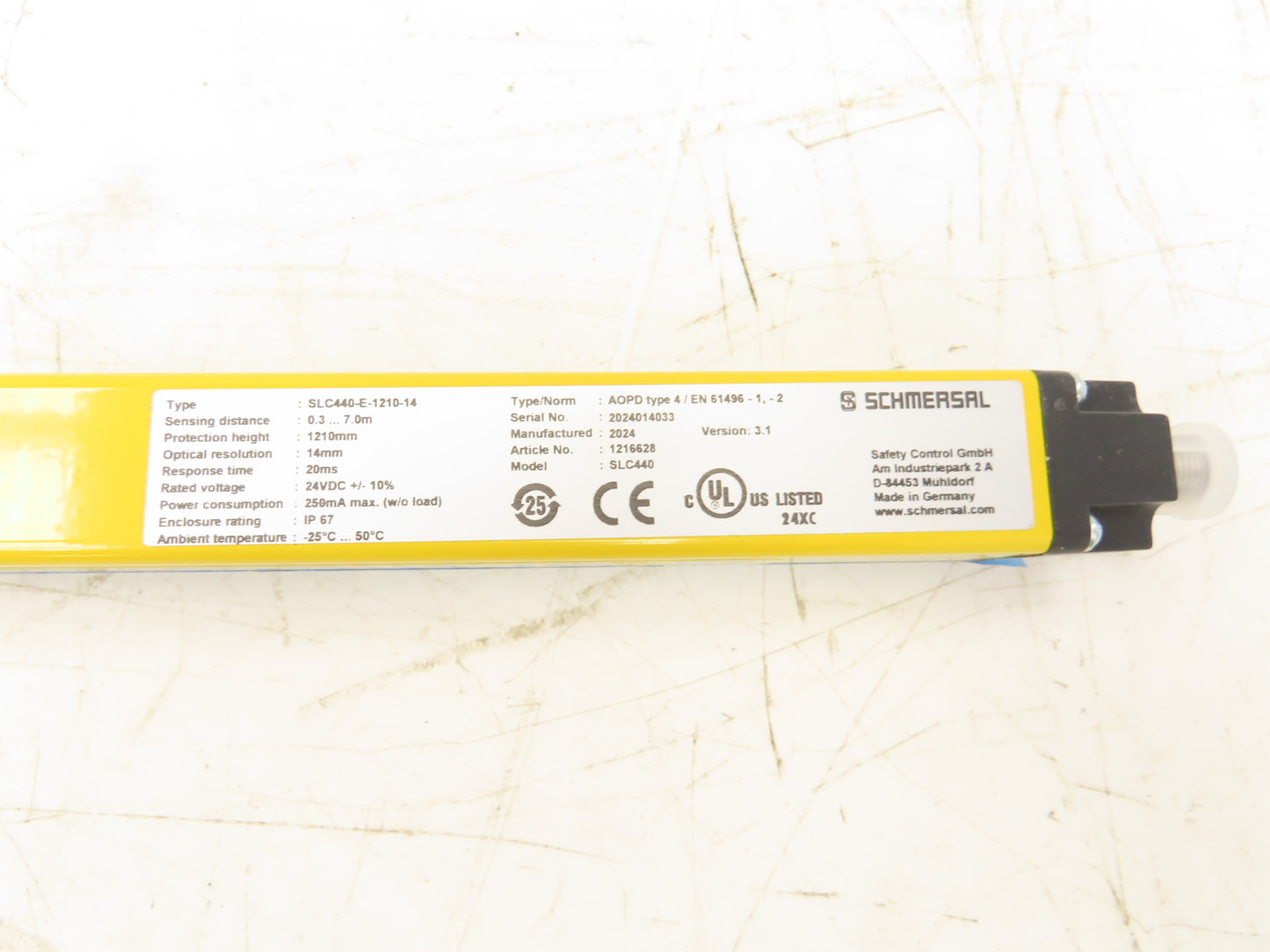 Schmersal SLC440-ER-1210-14-01 Safety Light Curtain Transmitter & Receiver Set
