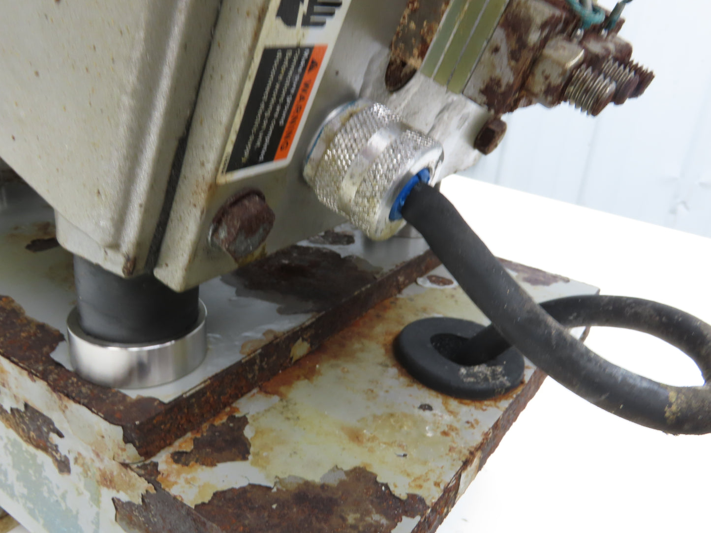 Syntron 44" Stainless Vibratory Screen Shaker Feed Conveyor Food Process