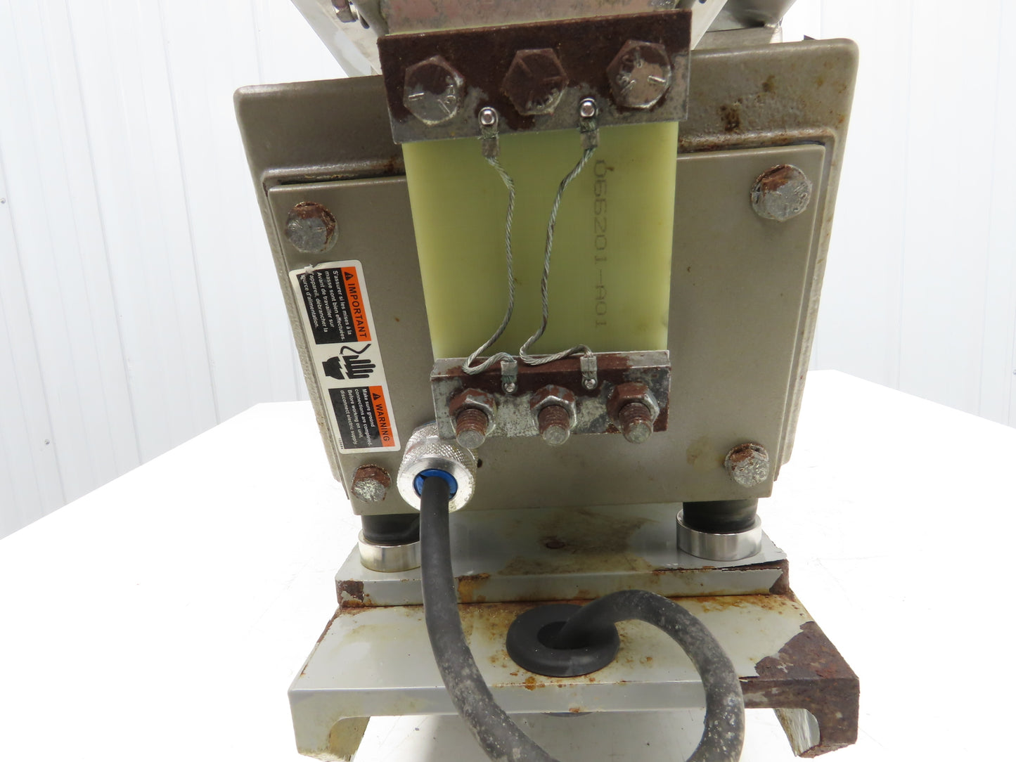 Syntron 45" Stainless Vibratory Screen Shaker Feed Conveyor Food Process Feeder